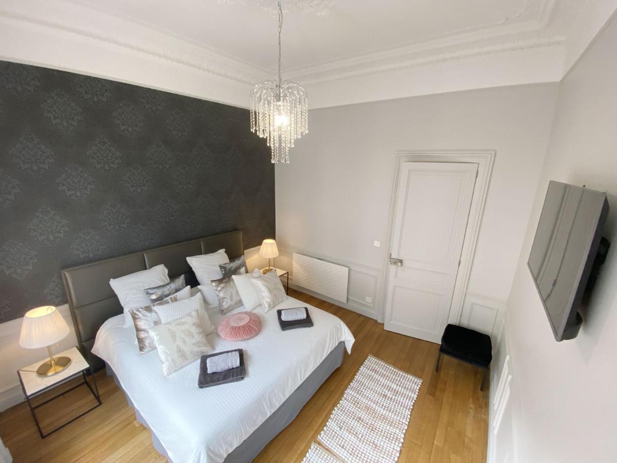 Le Clovis Suites Spa Sauna Ρενς Εξωτερικό φωτογραφία
